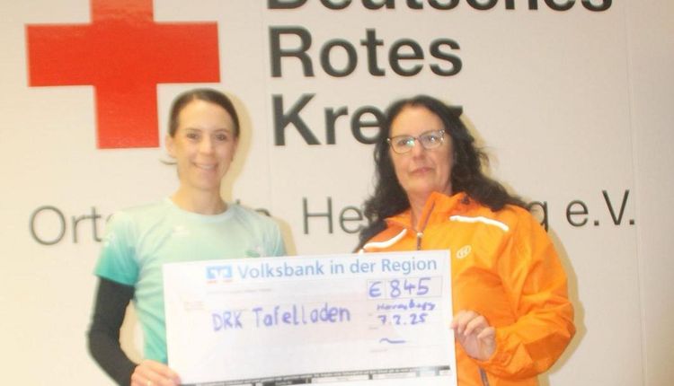 Spende für den Herrenberger Tafelladen  